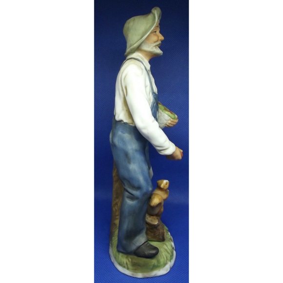 Homco 1409 Porcelain Farm Man Squirrel 8" Figurine old grandpa farmer basket - Picture 8 of 9